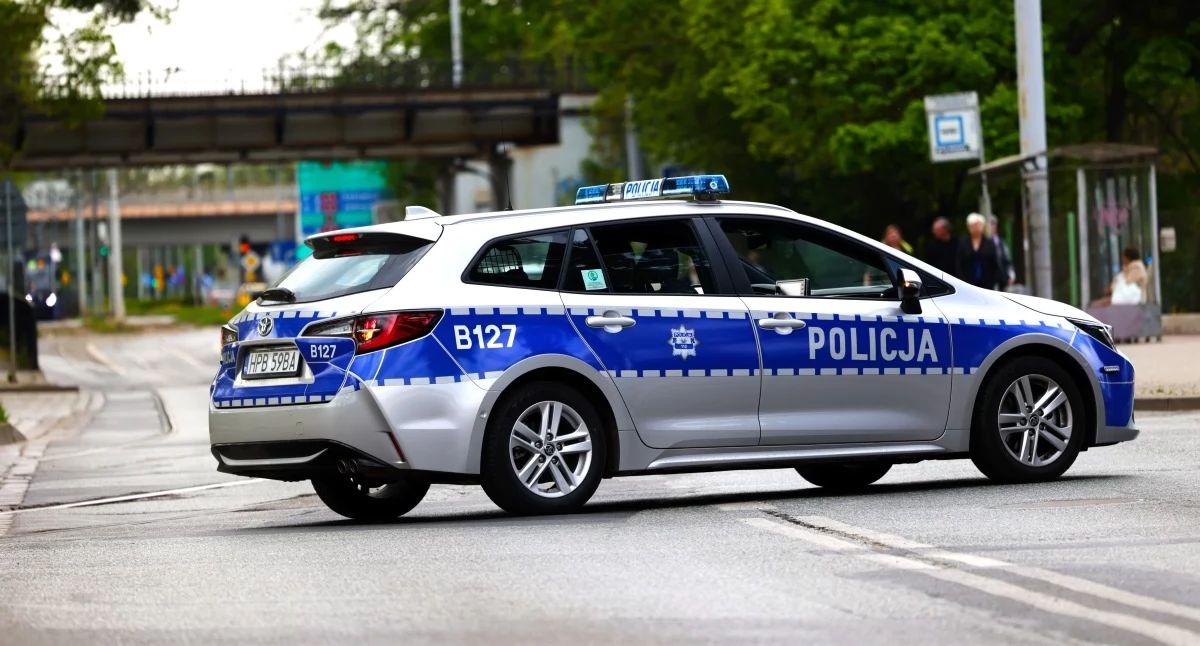 Nowy Dwór Mazowiecki. Zderzenie Audi i Lexusa na skrzyżowaniu Żołnierzy Września i Generała Wiktora Thommee