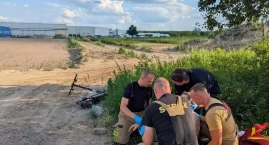 Nowy Dwór Mazowiecki. Krew na ulicy po upadku z hula&hellip;