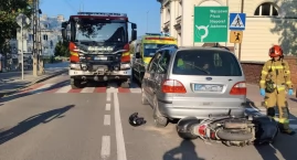 Nowy Dwór Mazowiecki. Zderzenie skuterzysty i auta o&hellip;