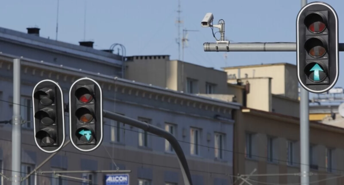 Fotoradary wrócą do straży miejskich? Sprawdzamy, co na to samorządowcy