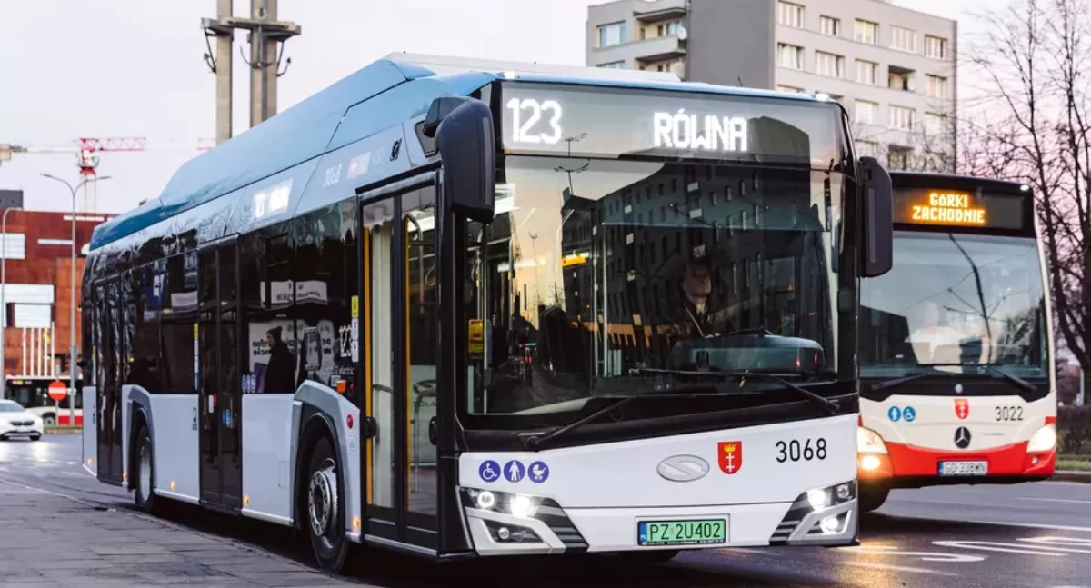 Gdańsk wybiera elektryczne Solarisy. Turcy i Węgrzy obejdą się smakiem