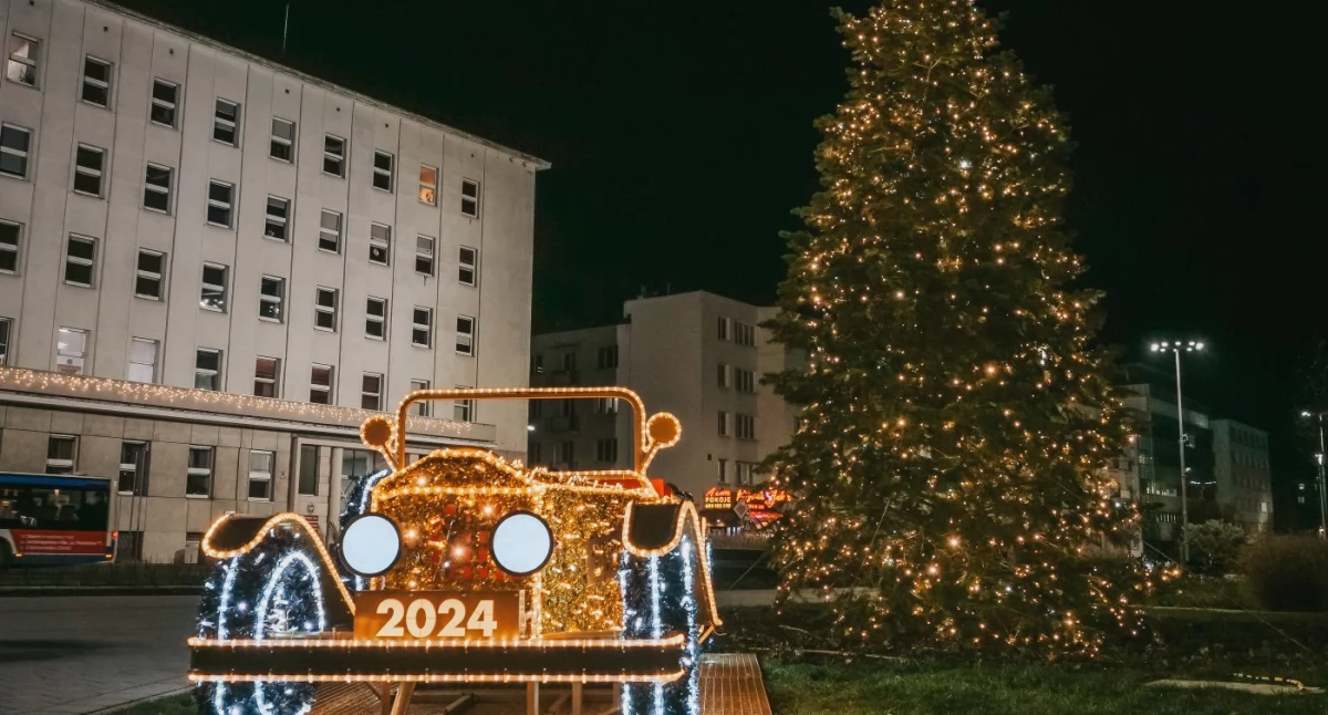 Świąteczne iluminacje rozświetliły Gdynię [ZDJĘCIA]