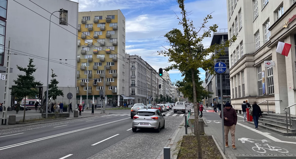 Sygnalizacja świetlna w centrum Gdyni z nowym programem. Jak sprawdzi się w praktyce?