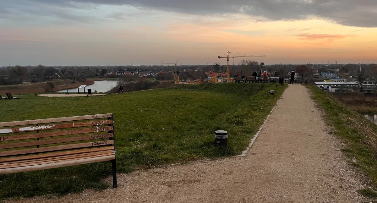 Brakuje ławki lub kosza na śmieci? Zgłoś to urzędnikom