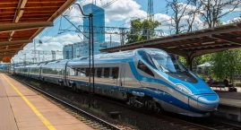 Pendolino zwolni od marca. Do Warszawy już nie pojedzie 200 km/h