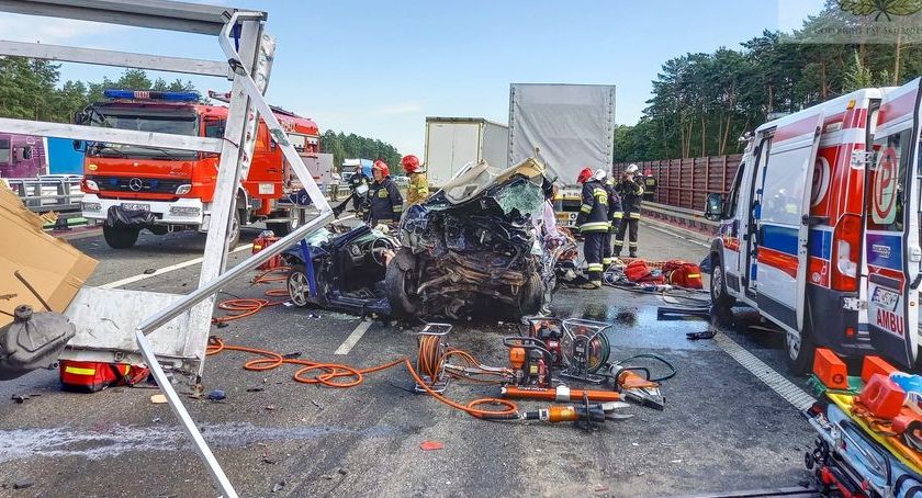 UWAGA! Karambol na 403 km A2 w stronę Warszawy
