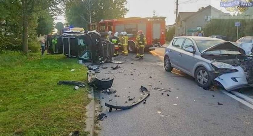 Wypadek w Makowie - wśród poszkodowanych są dzieci 