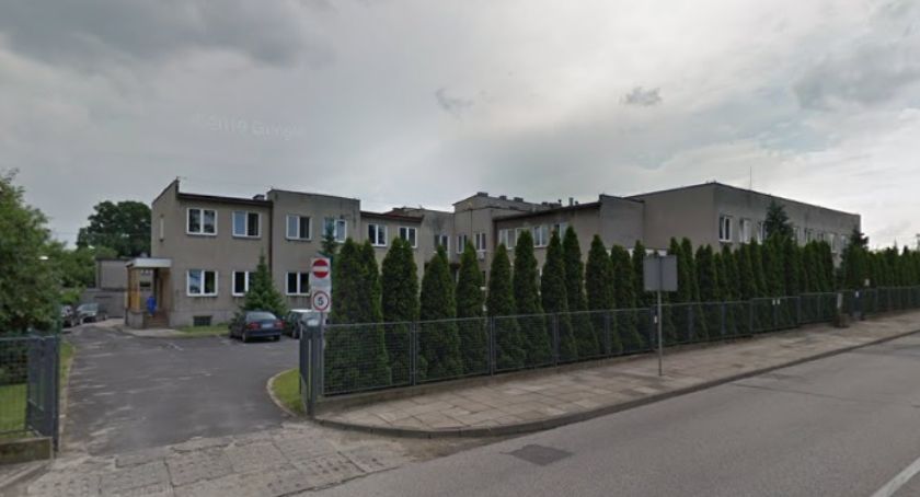 Skierniewice w strefie żółtej - nowe wytyczne od 10 października