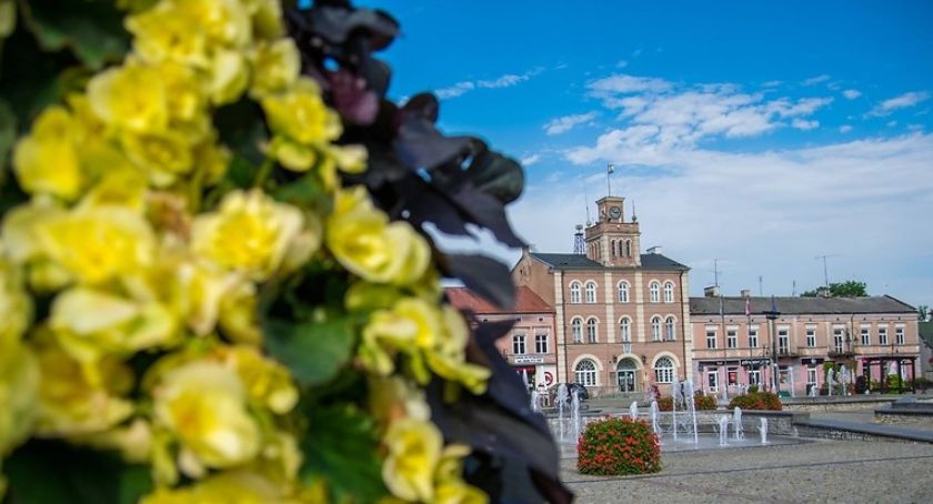 Skierniewicki rynek - plac zapełni się zielenią 