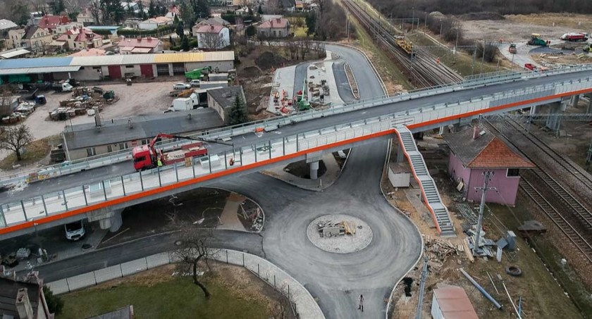 Wiadukt przy Zwierzynieckiej nabiera kształtów