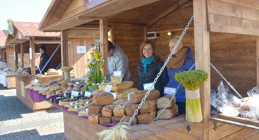 Wioska wielkanocna w centrum Skierniewic