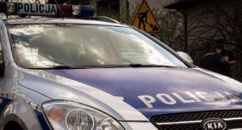 Trzynastoletni szofer i mama na podwójnym gazie