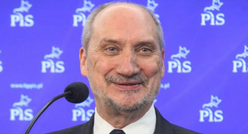 Antoni Macierewicz otworzył biuro poselskie w Skierniewicach