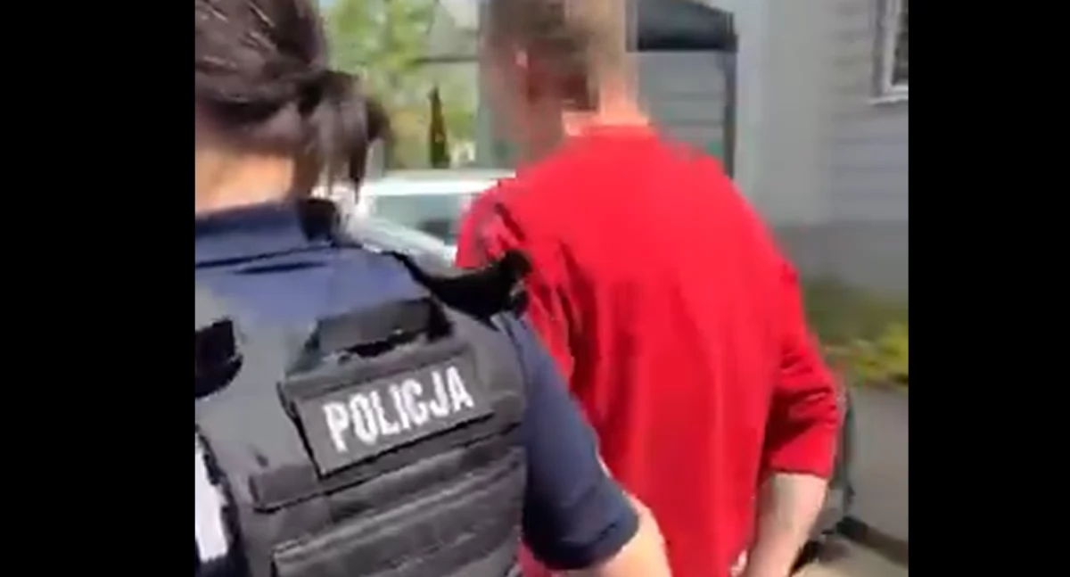 Wëwiezlë chłopa nad jezoro, pòbilë gò i zabrelë mòbilkã