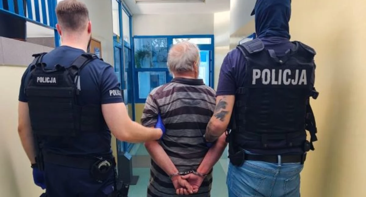 Òbrabòwôł króm pistólã bez patrónów