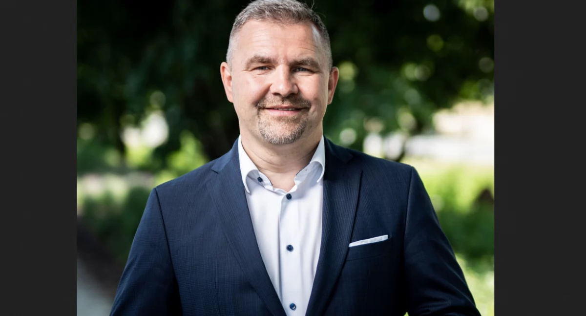 Bùrméstrowi Rëmie ùkredlë kòło – je nôdgroda za jegò nalézenié