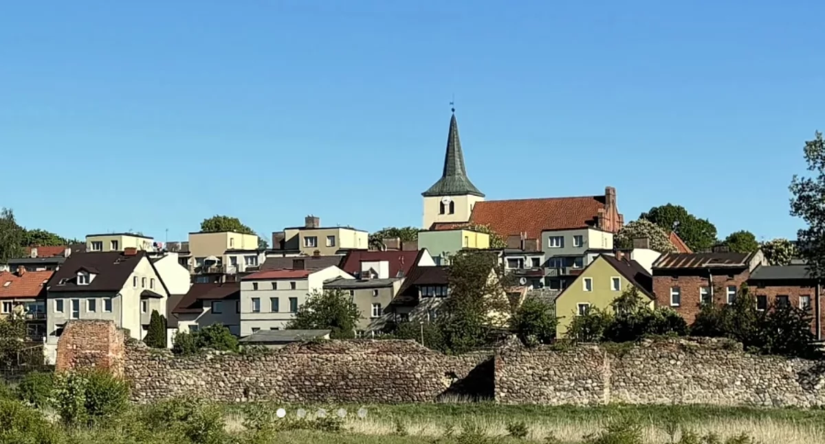 Kònkùrs na projekt skarszewsczégò rënkù