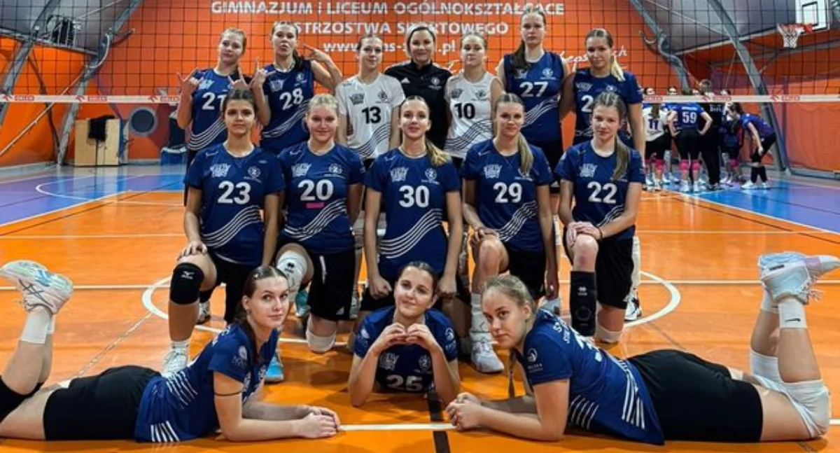 Emocjonujący mecz juniorki młodsze ligi kobiet: TS Stal Śrubiarnia/SMS Żywiec vs MUKS Sari Żory zakończony wynikiem 2:3 na korzyść Żor. Walka do końca!