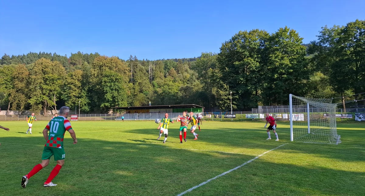 Emocjonująca 12. kolejka A-klasy Żywiec – Harmonogram weekendu! Sprawdź plan meczów i wsparcie dla drużyn. Zapraszamy kibiców!