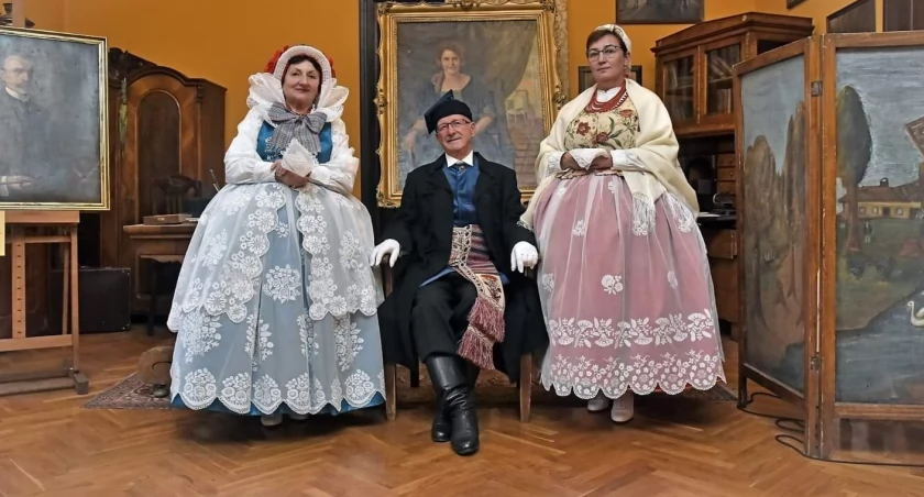 Żywiecka kultura - Asysta Żywiecka zaprasza na warsztaty, spotkania i wydarzenia wpisujące się w tradycje regionu. Dołącz i zanurz się w lokalnej kulturze!