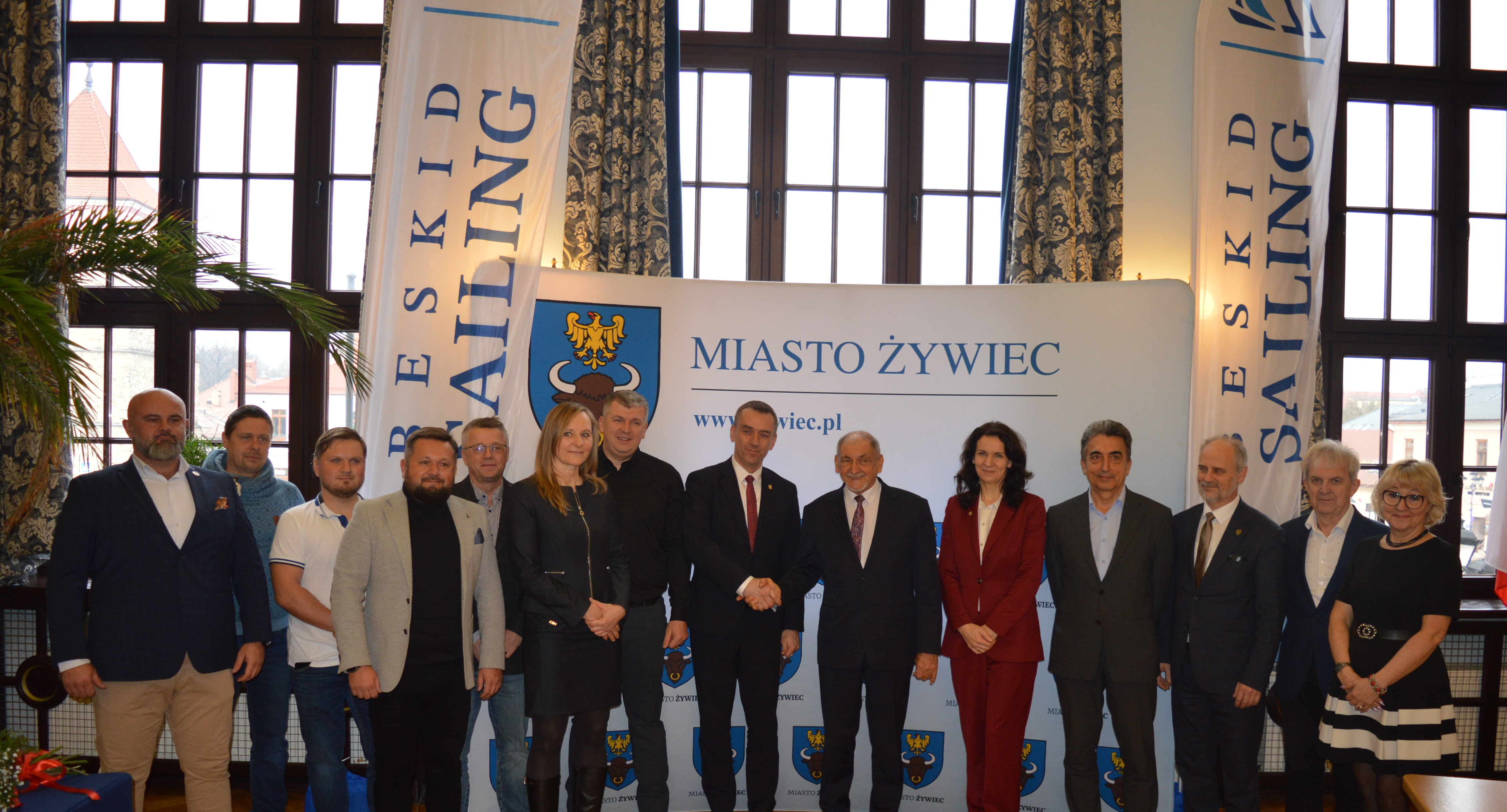 Nowa era żeglarstwa na Żywiecczyźnie – podpisanie kluczowego porozumienia. Integracja społeczności, rozkwit sportu i turystyki.