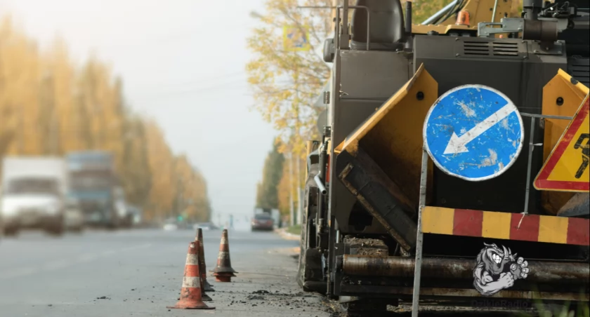 Opóźnienie Mostu w Szczyrku na DW 942 do stycznia 2025: Utrudnienia dla podróżujących w Beskidach. Turystów i mieszkańców czekają korki i wahadłowy ruch na trasie.