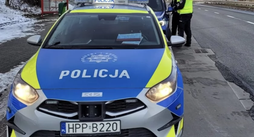 36 latek pod wpływem alkoholu uciekał przed patrolem policji w Żywcu 
