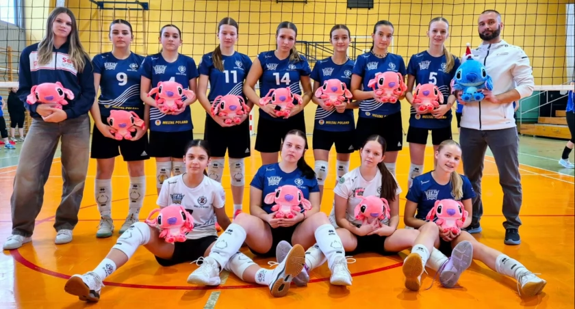 Wyniki meczów drużyn STAL Śrubiarnia / SMS Żywiec - Podsumowanie Tygodnia Siatkówki, Zwycięstwo i Porażki - Juniorskie i Młodziczki - Wrażenia i Rozwój graczy - Gratulacje i Motywacja - Najnowsze Wyniki, Kategorie Młodzieżowe, Seniorzy.