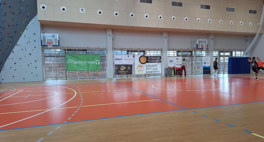 Podsumowanie Fazy Grupowej Żywieckiej Ligi Koszykówki - Najważniejsze Rozstrzygnięcia, MVP, Tabela Grupowa 