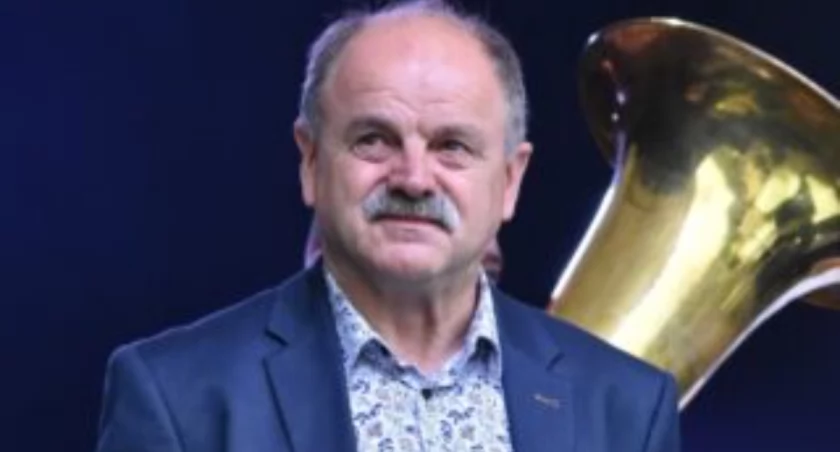  Podwyżka dla wójta w Gminie Węgierska Górka - Czy gminy potrzebują lepszej komunikacji z mieszkańcami?