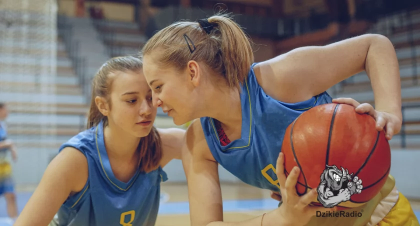 Igrzyska Dzieci w Koszykówce Dziewcząt - Powiatowe Zawody w Łodygowicach | Zapraszamy na sportowe wydarzenie 23 stycznia 2025 roku, Szkoła Podstawowa nr 1 | Zapraszamy do kibicowania!