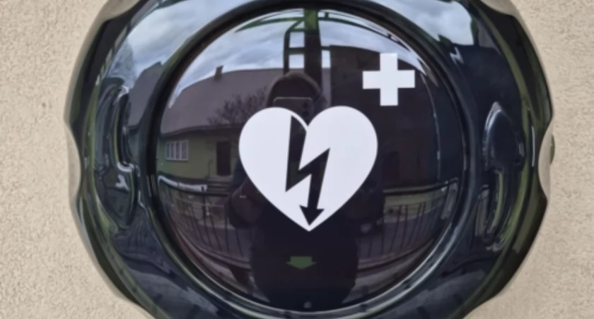 Defibrylator AED już w gminie Ujsoły! 