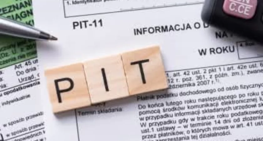 Powiatowy Urząd Pracy informacje o wydawaniu  druków PIT-11 oraz raportów RMUA za rok 2024