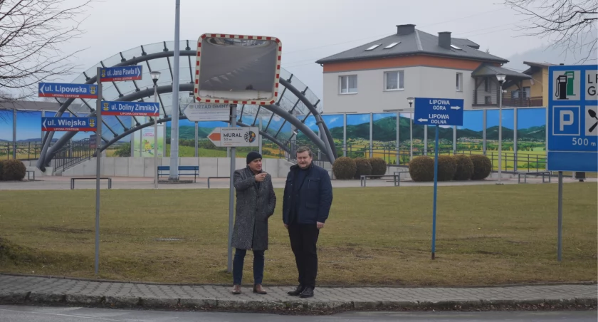 Spotkanie Starosty Żywieckiego i Wójta Gminy Lipowa - kluczowe inwestycje i plany na przyszłość. Modernizacja infrastruktury i bezpieczeństwo mieszkańców - relacja.