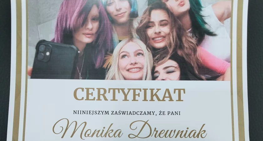 Wiosenna Metamorfoza – Czas na Nową Fryzurę w Salonie Fryzjerskim Magicznych Nożyczkach! Żywiec
