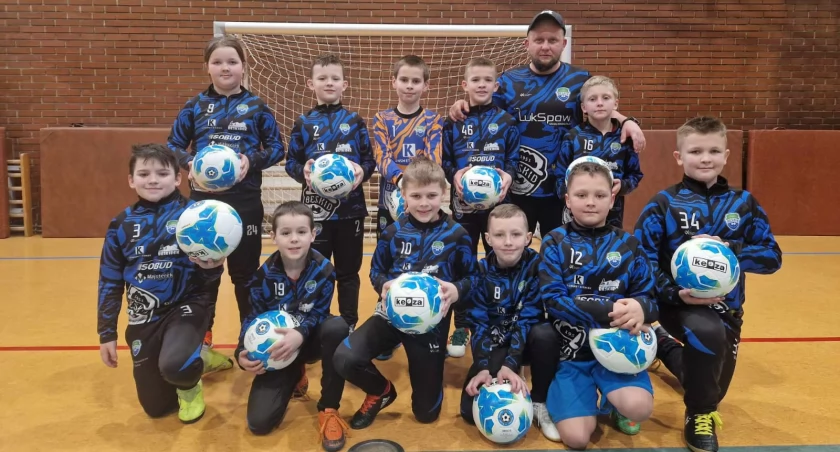 LKS Gilowice Rychwałd w finale Ligi Futsalu U-10 Śląska w Tychach - wielkie emocje i wsparcie całą drogą! Trzymamy kciuki za młodych mistrzów!