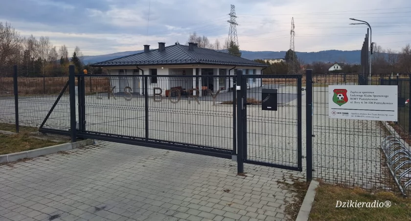 Bory Pietrzykowice pokonują MKS Babia Góra 3:2 w meczu sparingowym!