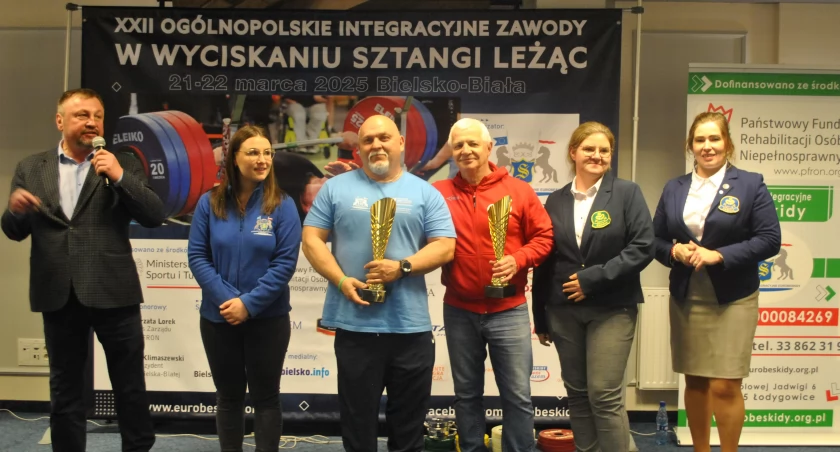 XXII Ogólnopolskie Integracyjne Zawody w Wyciskaniu Sztangi na Leżąco – sport, siła i integracja w Bielsku-Białej