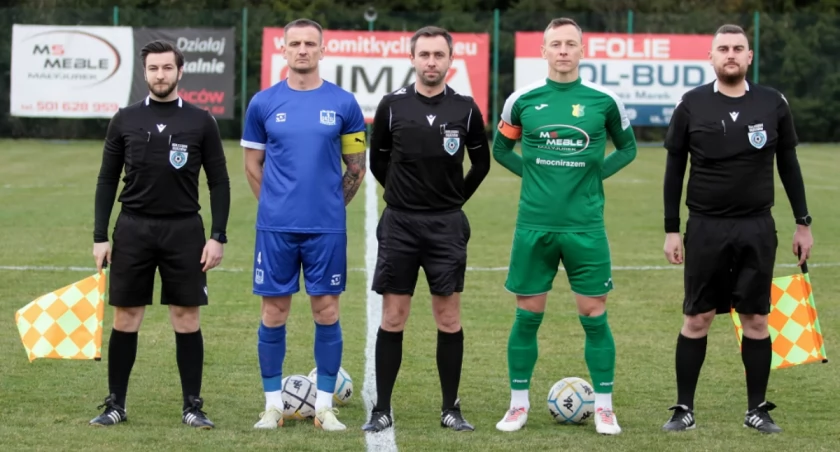 Orzeł Łękawica gromi LKS Tempo Puńców 4-0! Przejęcie inicjatywy od pierwszych minuty i efektowne zwycięstwo lidera V-ligi!