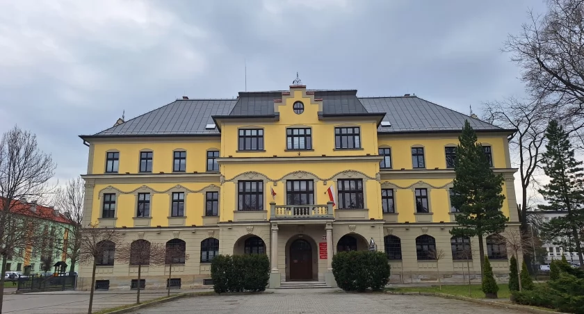 XV SESJA RADY POWIATU W ŻYWCU