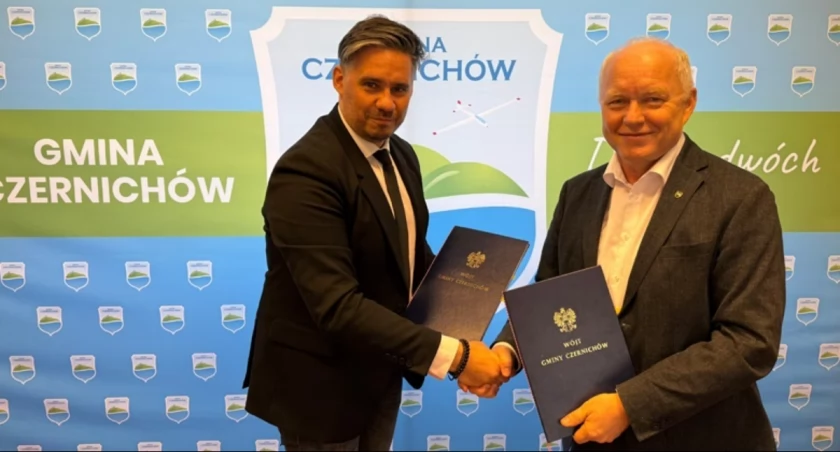 Gmina Czernichów inwestuje w cyberbezpieczeństwo - podpisano umowę z Rekord SI