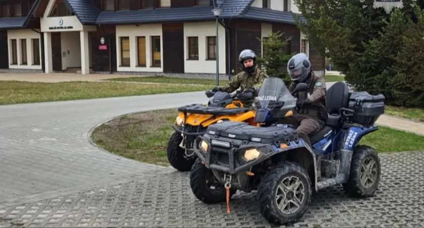 Policja i strażnicy leśni walczą z nielegalnym ruchem pojazdów w Beskidach