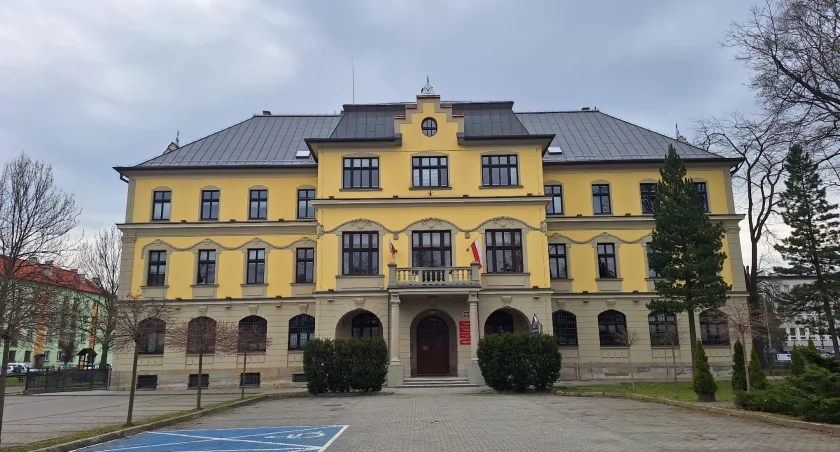 Powiatowy Zespół Zarządzania Kryzysowego monitoruje sytuację na przejściach granicznych 