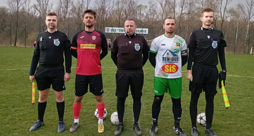 Zacięty pojedynek zakończony zwycięstwem LKS Świt Cięcina! Wynik 3:1 z LKS Muńcuł Ujsoły
