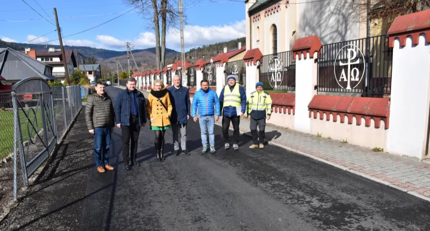 Zakończono remont drogi powiatowej w Międzybrodziu Bialskim!
