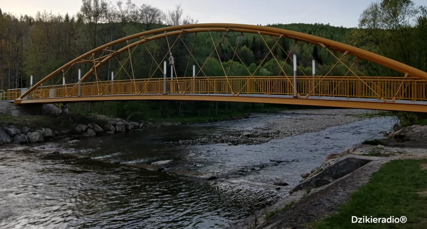 Tymczasowe zamknięcie kładki w Rajczy w związku z pracami modernizacyjnymi 