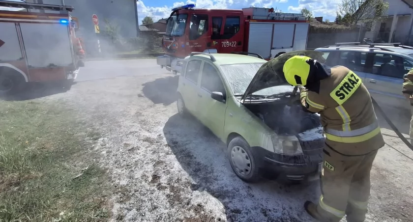 Pożar samochodu w Łodygowicach 