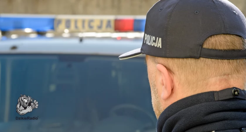 Międzybrodzie Żywieckie: Kierowca złamał zakaz wjazdu na górę Żar, potrącił policjanta i uciekł