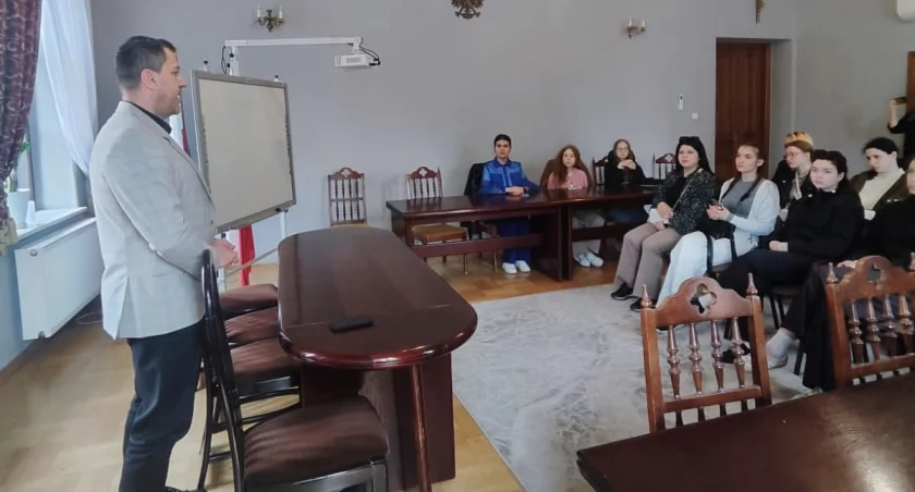 Milówka gości ukraińskie studentki w ramach międzynarodowej wizyty studyjnej