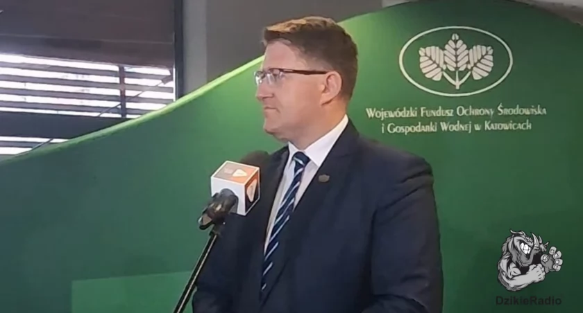 Kierunek – Zielona Transformacja! „Gospodarka obiegu zamkniętego w gminie!? Czy to możliwe? Konferencja prasowa w Tychach  